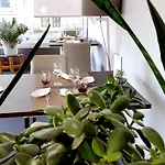 Le Grand De - Logis Restaurant Hotel Mayenne