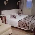 מלון Le Grand De - Logis Restaurant