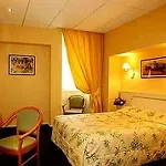 מלון Le Grand De - Logis Restaurant 3*
