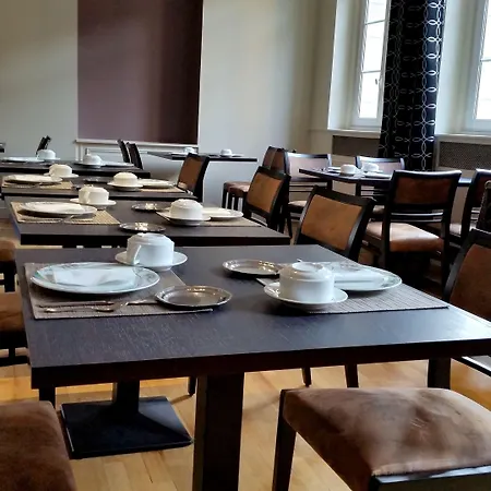 Le Grand De - Logis Restaurant 3*