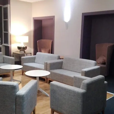 Logis Au Grand Et Son Restaurant Hotel