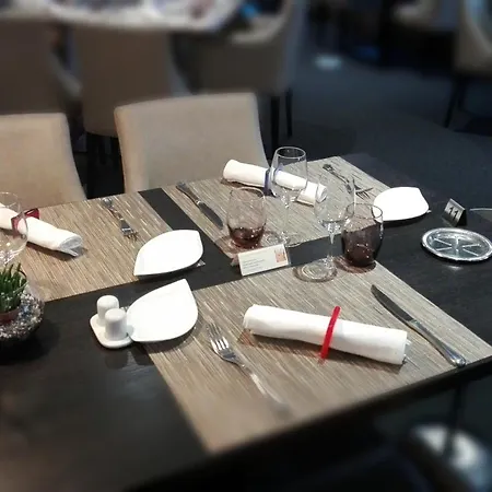 Logis Au Grand Et Son Restaurant 3*