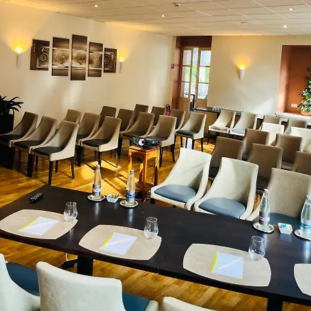 Le Grand De - Logis Restaurant