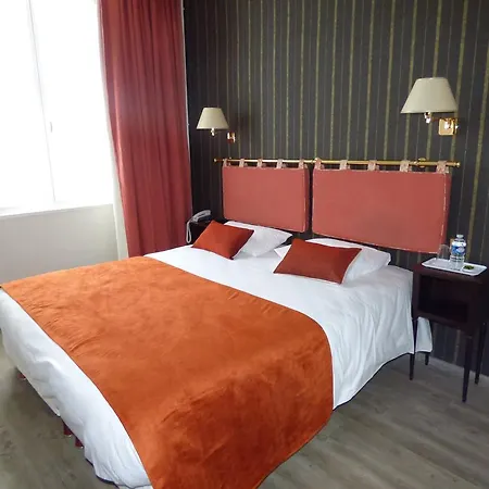Hotel Logis Au Grand