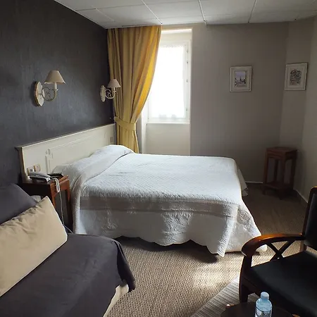 Logis Au Grand Et Son Restaurant Mayenne