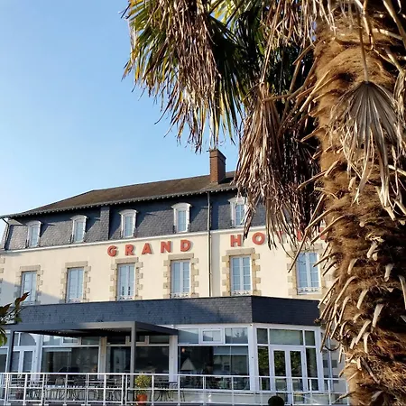 Logis Au Grand Et Son Restaurant Hotel 3*