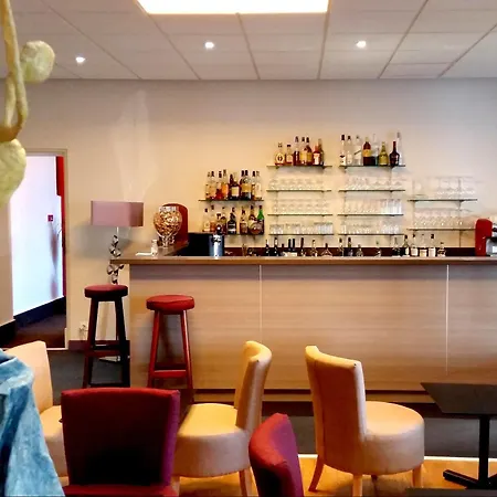 Le Grand De - Logis Restaurant 3* Mayenne