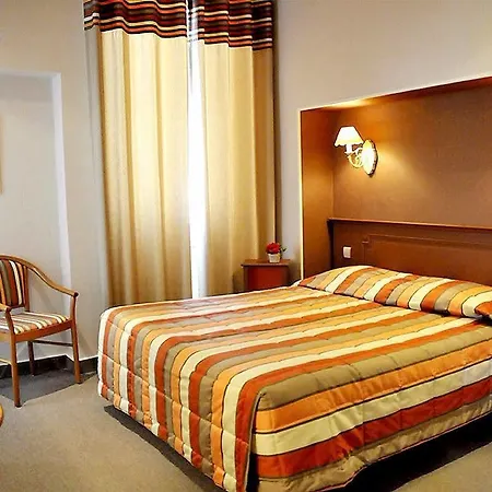 Le Grand De - Logis Restaurant Hotel