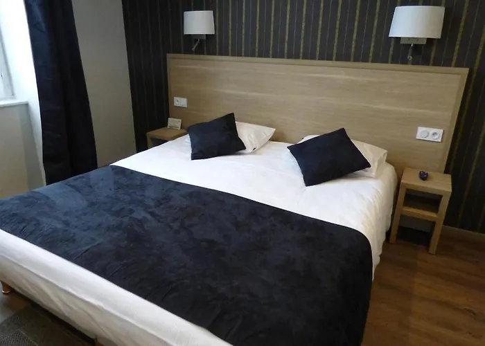 Le Grand De - Logis Restaurant Mayenne