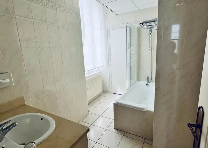 Le Grand De - Logis Restaurant