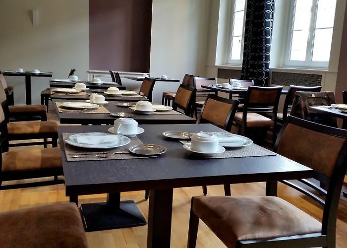 Le Grand De - Logis Restaurant 3*