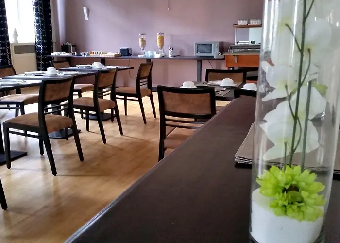 Logis Au Grand Et Son Restaurant