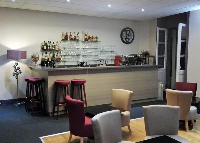 Le Grand De - Logis Restaurant 호텔