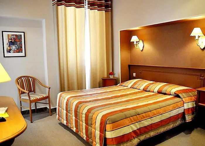 Logis Au Grand Et Son Restaurant Hotel